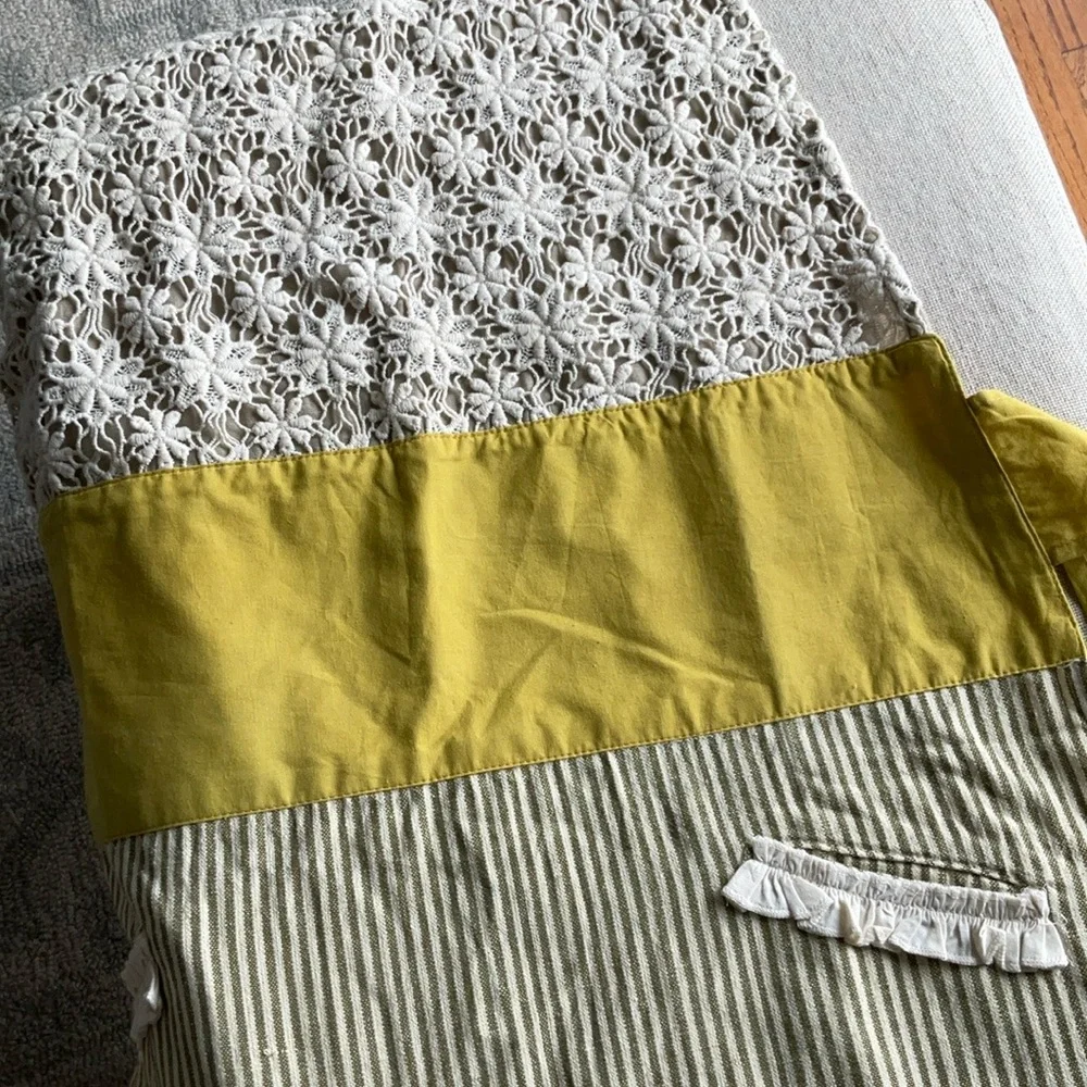 Sur La Table Yellow and Cream Striped Apron